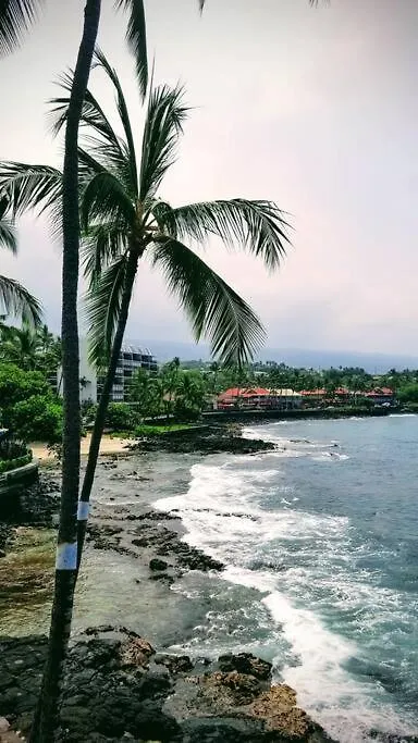 Ohana Beach Retreat At The Surf And Racquet Club Kailua-Kona