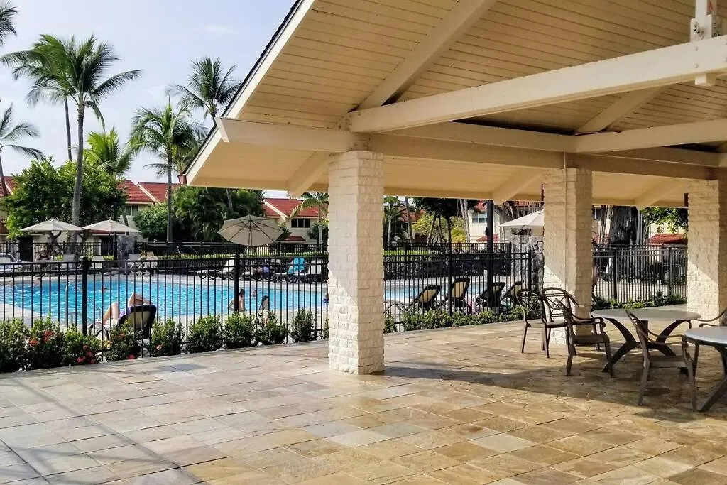 Ohana Beach Retreat At The Surf And Racquet Club Kailua-Kona 0*,
